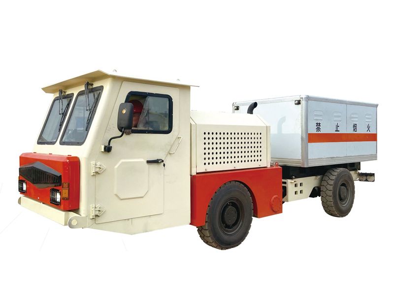 FCB-3礦用柴油機無軌爆破器材運輸車